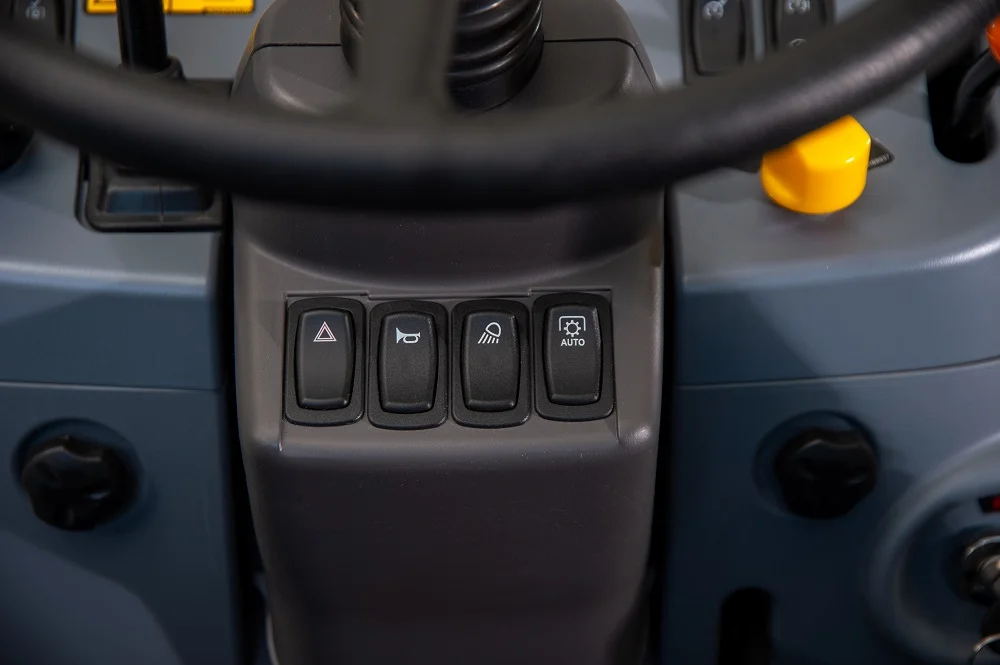 traktor LS MT3.50